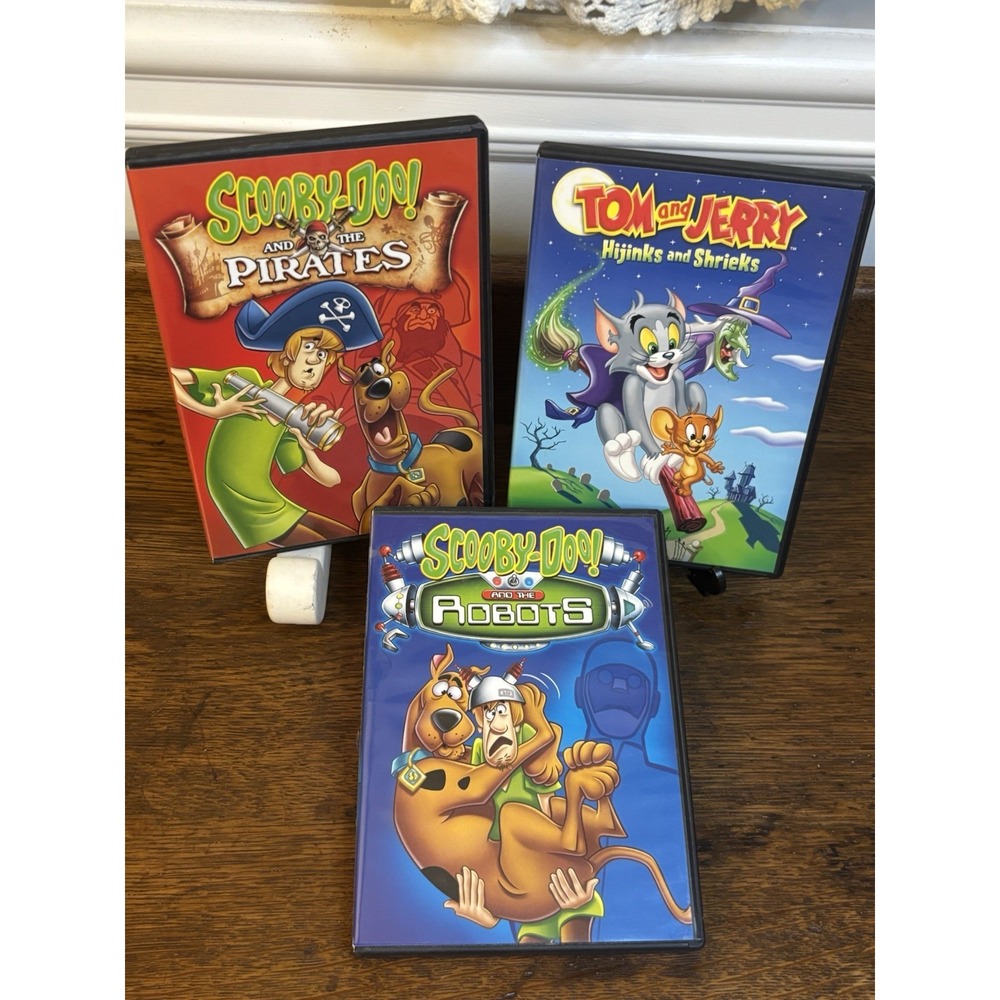 Scooby-Doo and the Pirates, Scooby-Doo and the Robots, Tom & Jerry DVDs Lot of 3